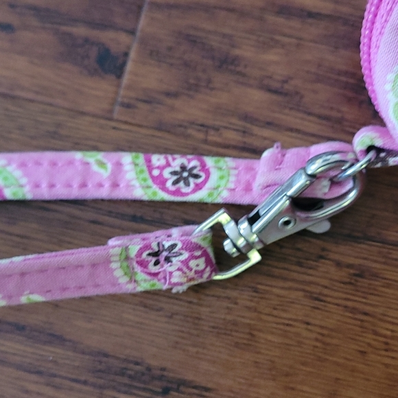 Vera Bradley clutch - Picture 3 of 5